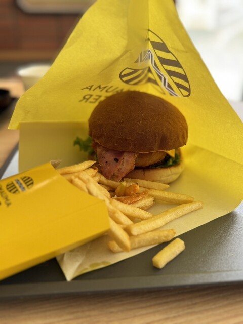 SHIMAUMA BURGER つかしん店 （シマウマ バーガー） - 稲野