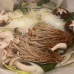 飛騨牛一頭家 馬喰一代 - 野菜投入