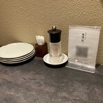 飛騨牛一頭家 馬喰一代 - 卓上、無駄が無い