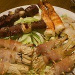 夢市門 - 夢市門　串メニュー豊富で色々頼みました。　fromグリーンロール