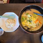 らぁめん 味蔵 - 味噌野菜ラーメン　チャーハンセット