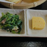 TSUMUGI - 春菊の和え物✨だし巻き風玉子✨