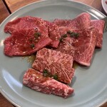 炭火焼肉いわしげ 中野店 - 