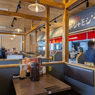 ラーメン 赤シャモジ_2