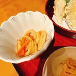 そば吉 - れんこんの酢の物