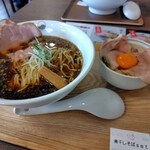 一富士商店 - 煮干しそばセット
