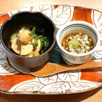 横浜紅葉坂日本酒 ふじひら - 【前菜】あん肝燻製と蕎麦の実。燻蒸されると好物のあん肝が格段に旨さを増します。