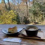 パン ド ムシャムシャ＆コーヒー - 