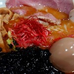 Ramen光鶏 - えびSOBA大盛りのアップ