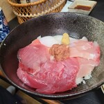 西村食堂 - 磯丼(2,000円)
