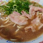 かわせ天王 - 令和7年2月 営業時間(18:00〜23:00)
フツウ中華そばブタ50g麺一玉シングル 税込800円