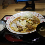 味処てっ平 - 熟成かつ丼