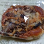 ラトリエ･デュ･パン - キノコとベーコンロール