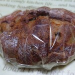 ラトリエ･デュ･パン - りんごと紅茶のカンパーニュ