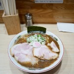 自家製麺 麺や 六等星 - 