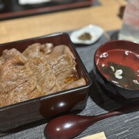 肉割烹 加賀屋 - 