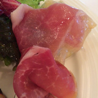 ペルケノー - 前菜盛り合わせ：フォアグラのパテ　ブリオッシュ添え・生ハム・鮎のコンフィ　キャビアソースで鱒の卵を添えて・花ズッキーニにリコッタチーズを詰めたフリット