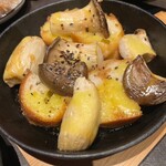 お通しおでん食べ放題 1口手羽先 手羽ヤロウ - 