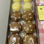 小池菓子舗  - あわまんじゅう4個と栗饅頭3個茶饅頭3個を購入。