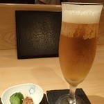 ぎんざ 一二岐 - 生ビールとお新香