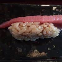 美寿思 - 赤酢のシャリを使ってます