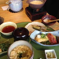 高台寺羽柴 - 包みゆば揚げ出汁、ゆばグラタン、とろとろゆばかけご飯、白味噌仕立て