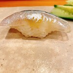 天寿し - サヨリ。柚子胡椒。