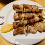 鳥辰 本店 - 豚精肉(塩)