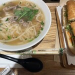 バインミーシンチャオ 池袋店 - 