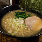 天神矢 - 醤油豚骨ラーメン