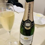 ヴィオレット・ステラ - スパークリングワイン
