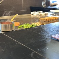 傳火 鉄板焼 - 