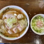 らあめん サンド - フル・トッピングの『煮干しそば』と『ぶっかけ丼』