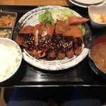 串焼きちゃんぷ - チキンカツ定食  ¥1,100
      次回はチキンカツにしよっと