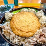 麺紡 - 肉でかまるうどんに三陸若布