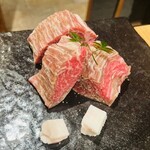 北新地 肉料理 名門 - 