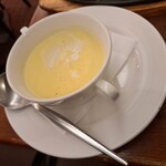 ロイヤルホスト - コーンスープです。