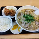 麺屋丸超 - 料理写真:トンバララーメン（税込902円）＋ランチセット