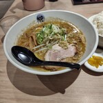 ラーメン 郷 - 