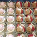 オールデイダイニング カリフォルニア - いちごのレアチーズ、いちごパイ