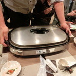 たんが食堂 空 - ドーンとホットプレートが登場。