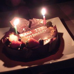 たんが食堂 空 - 特別にバースディケーキを持ち込み