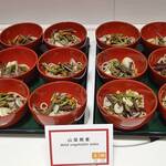 オールデイダイニング カリフォルニア - 山菜そば