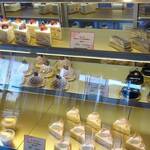 オールデイダイニング カリフォルニア - 店頭ショーケース