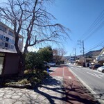 中華 壺仙 - 左　箱根甲子園　　向かえに壺仙