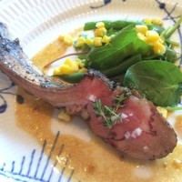 キノシタ - リニューアルオープン♪
                席数を減らしてより丁寧に
                ラムチョップ美味しかった♪