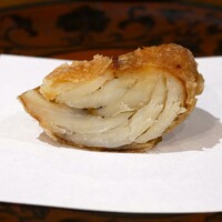 天ぷら浅沼 - 百合根は塊で揚げてます