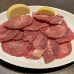 焼肉レストラン富士 - 塩タン　2人前