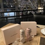 アンティーブ - 