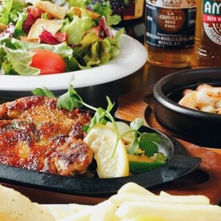飲み放題付きコース。人気のタコス・チキンファヒータまで満喫！